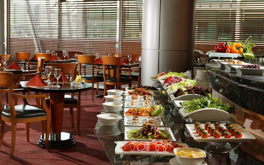 J5 Hotels - Port Saeed Dubai Restoran gambar